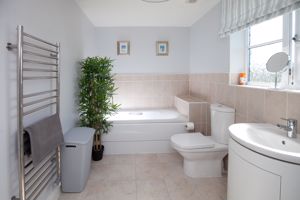 Bathroom - click for photo gallery